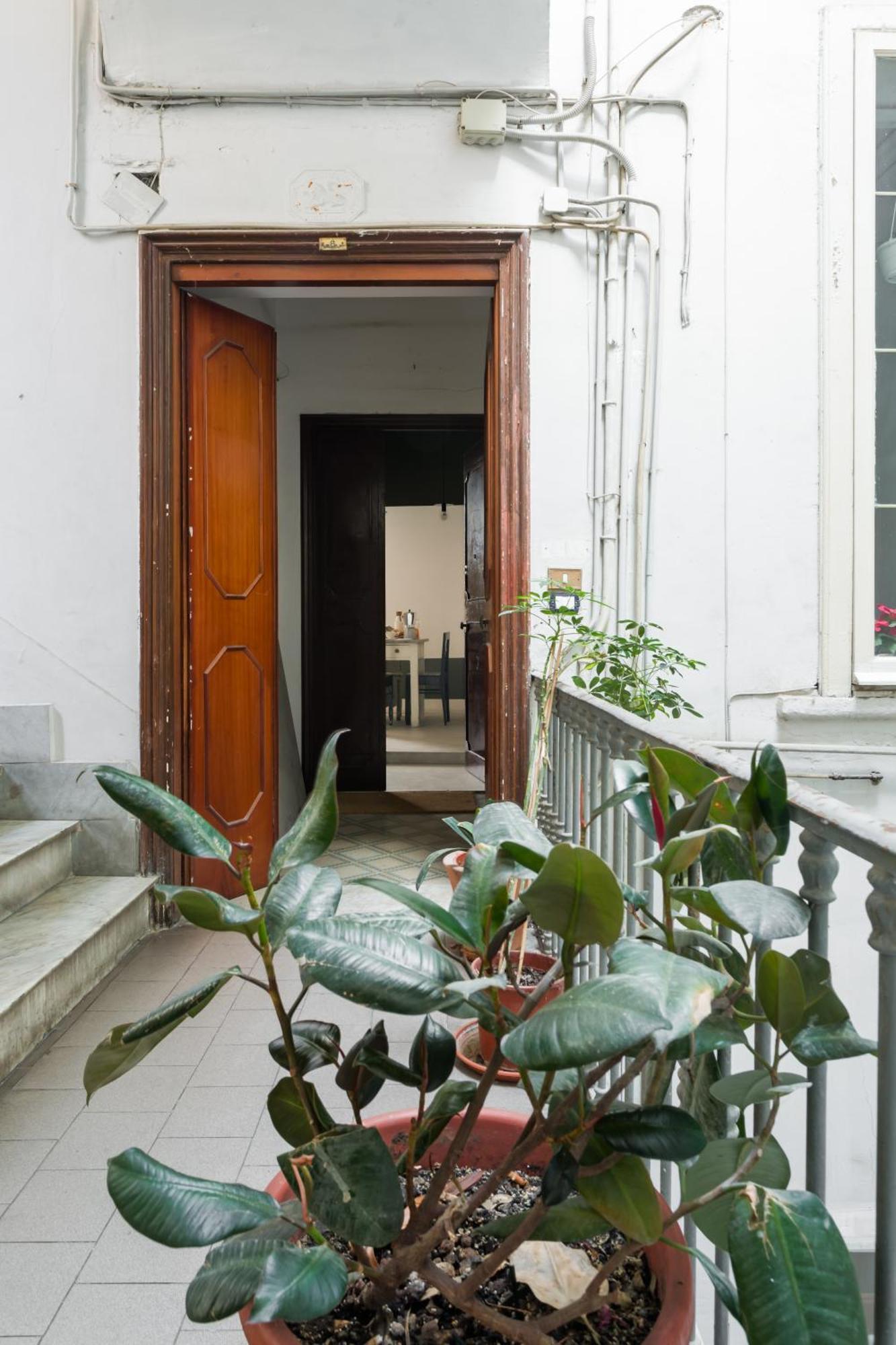 Casa Dei Mille Napoli Apartment ภายนอก รูปภาพ